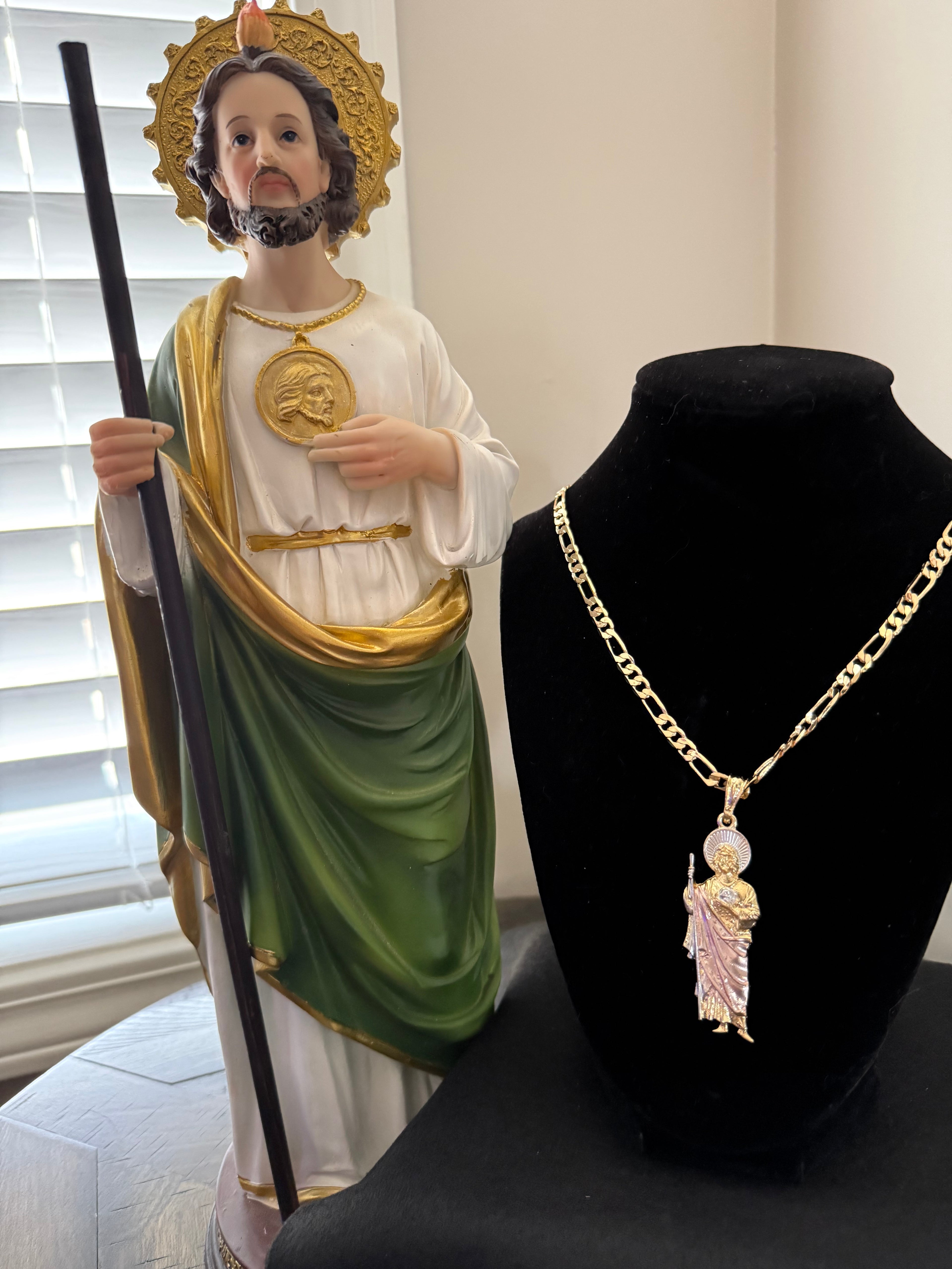 San Judas Tadeo Necklace – Oro Florentino (color Finish)
